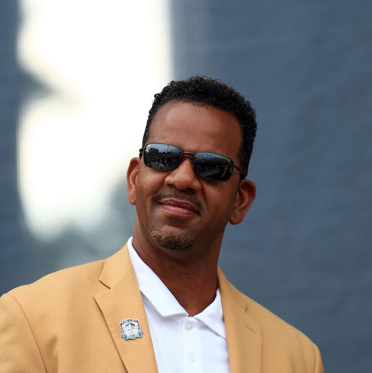 Red Alert! Buffalo Bills Legend Andre Reed (Accidentally?) Teases