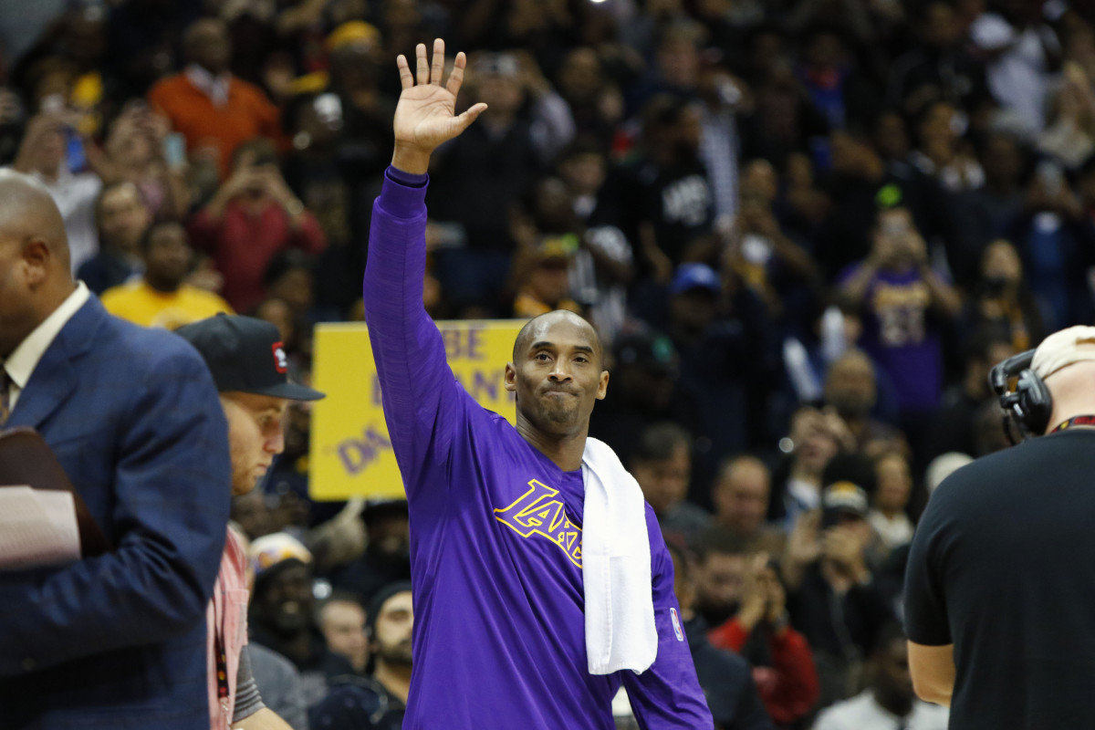 When Kobe Bryant Sent Fans Into A Frenzy By Sporting A Michael