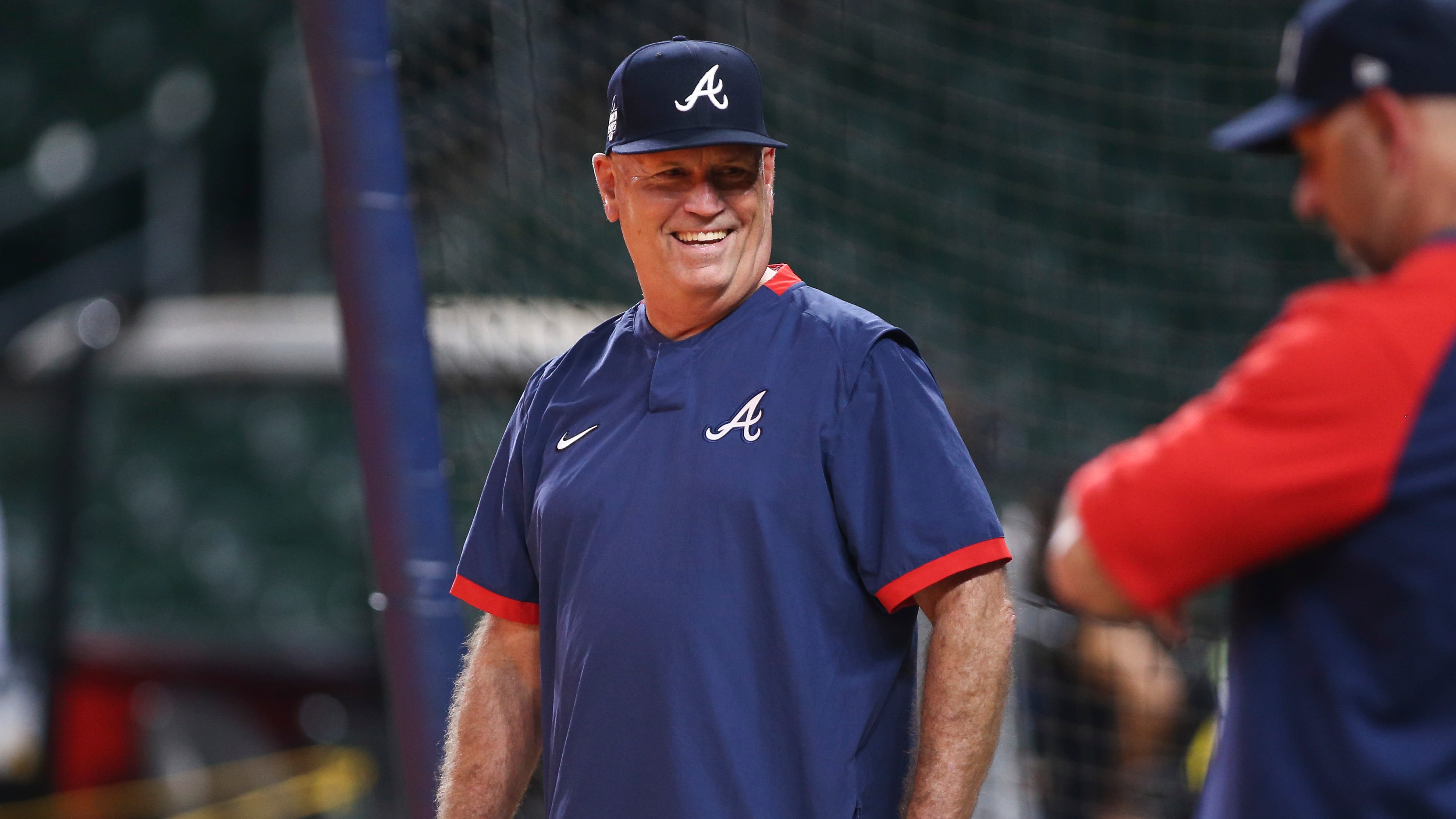 Brian Snitker contract Braves exercise 2024 option for manager
