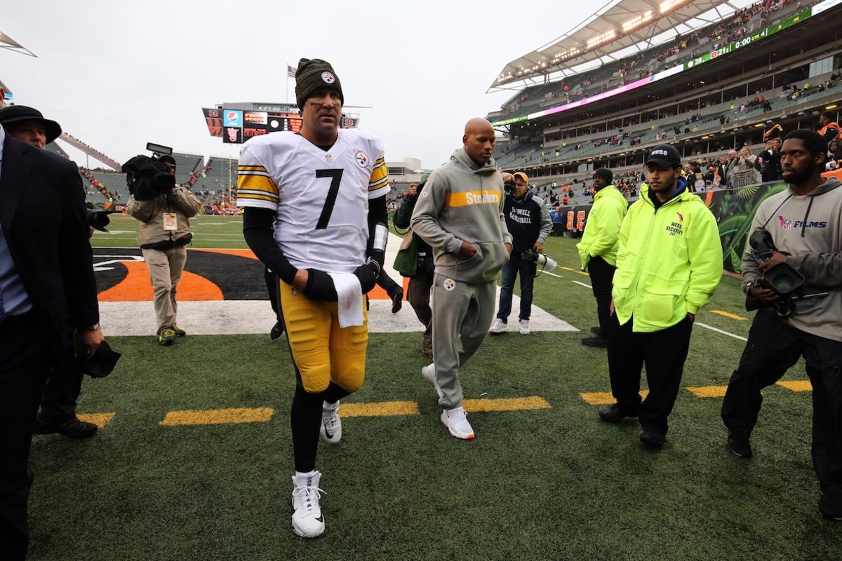 Ryan Shazier: Ben Roethlisberger Should Step Away From Game