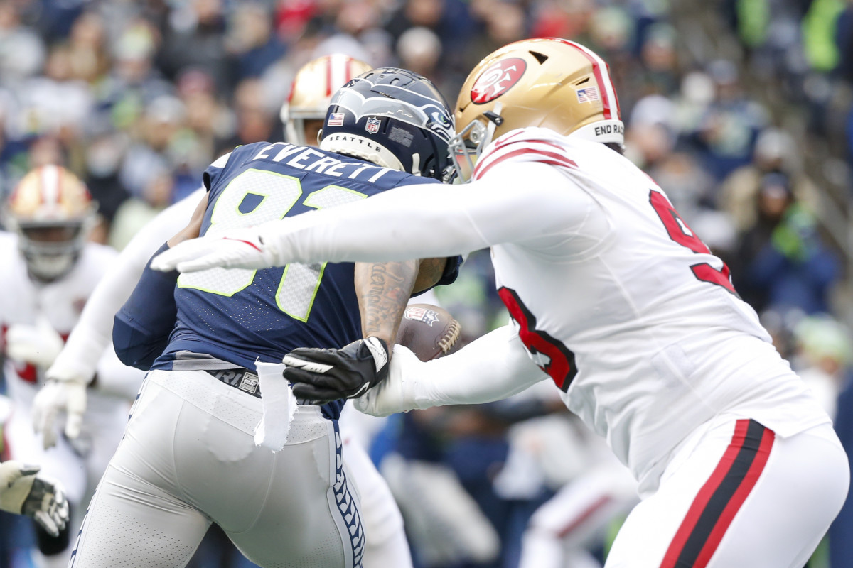 Seattle Seahawks TE Gerald Everett Keeping His Head Up Following  Nightmarish Outing vs. 49ers - Sports Illustrated Seattle Seahawks News,  Analysis and More