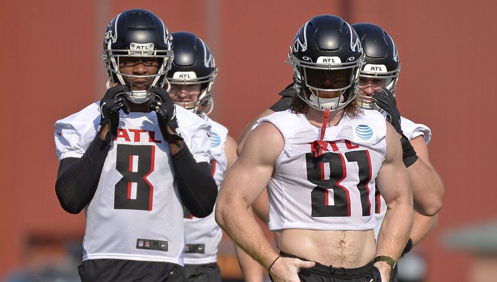 Falcons roster moves: Hayden Hurst to injured reserve, analyzing