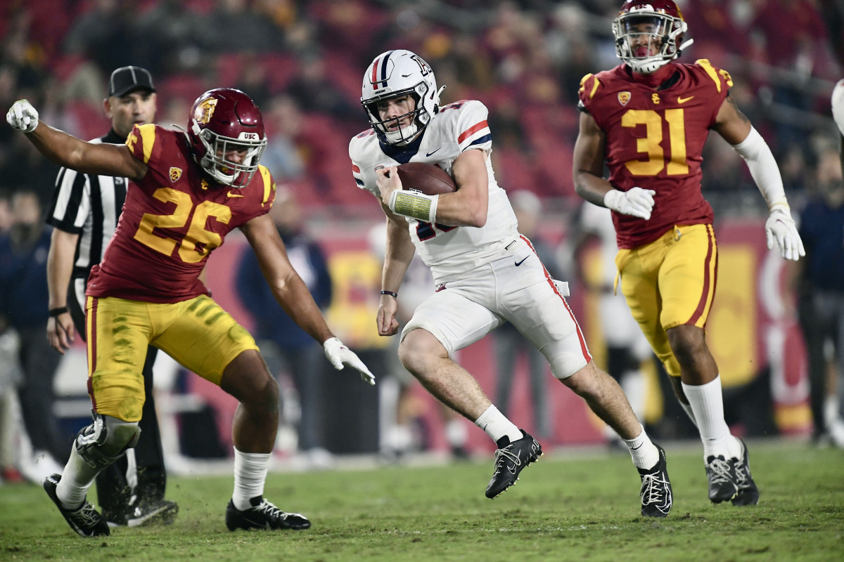 Arizona quarterback Will Plummer