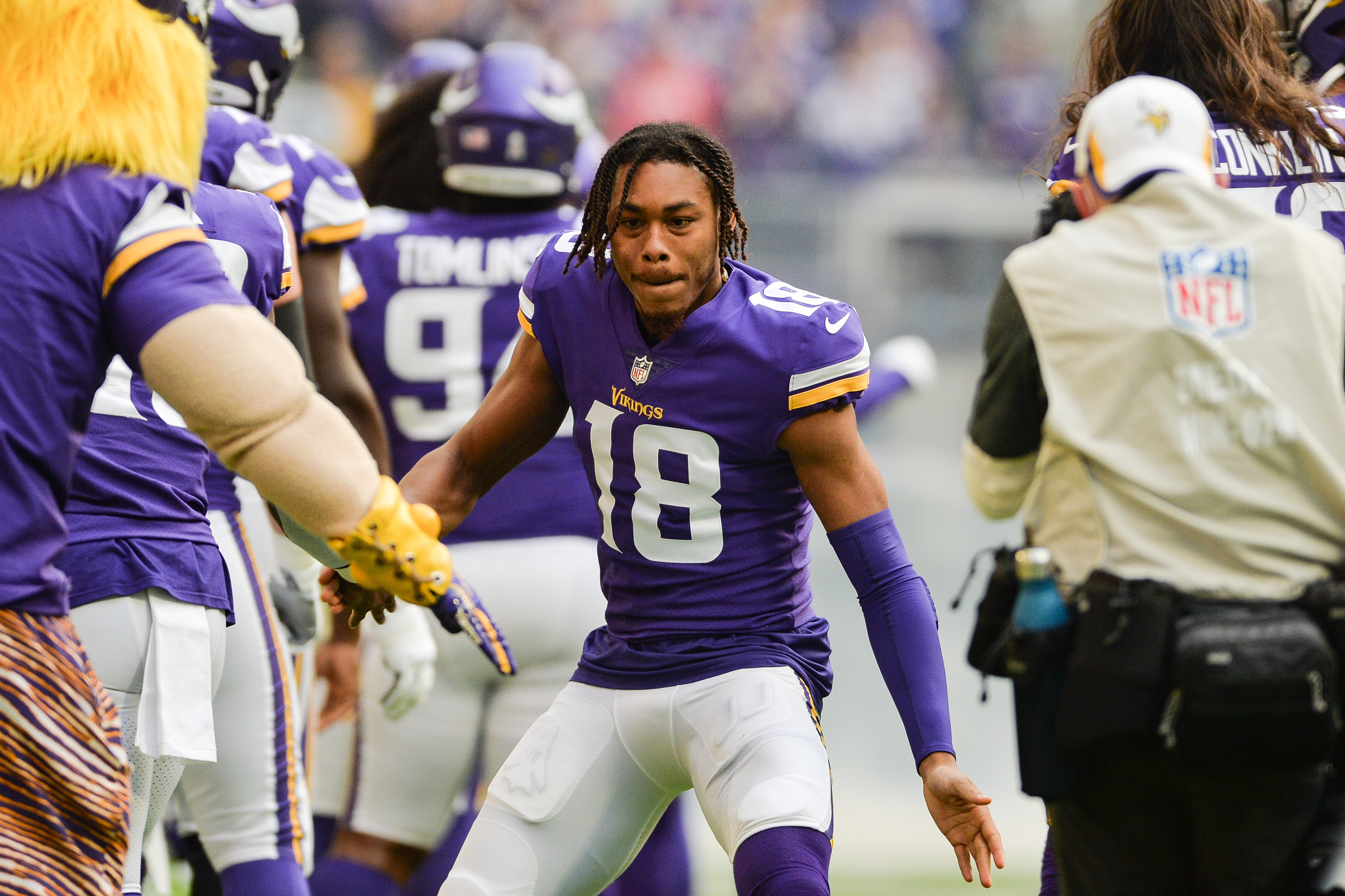 2022 Pro Bowl voting: Which Minnesota Vikings deserve to make the cut this  year? - Sports Illustrated Minnesota Vikings News, Analysis and More