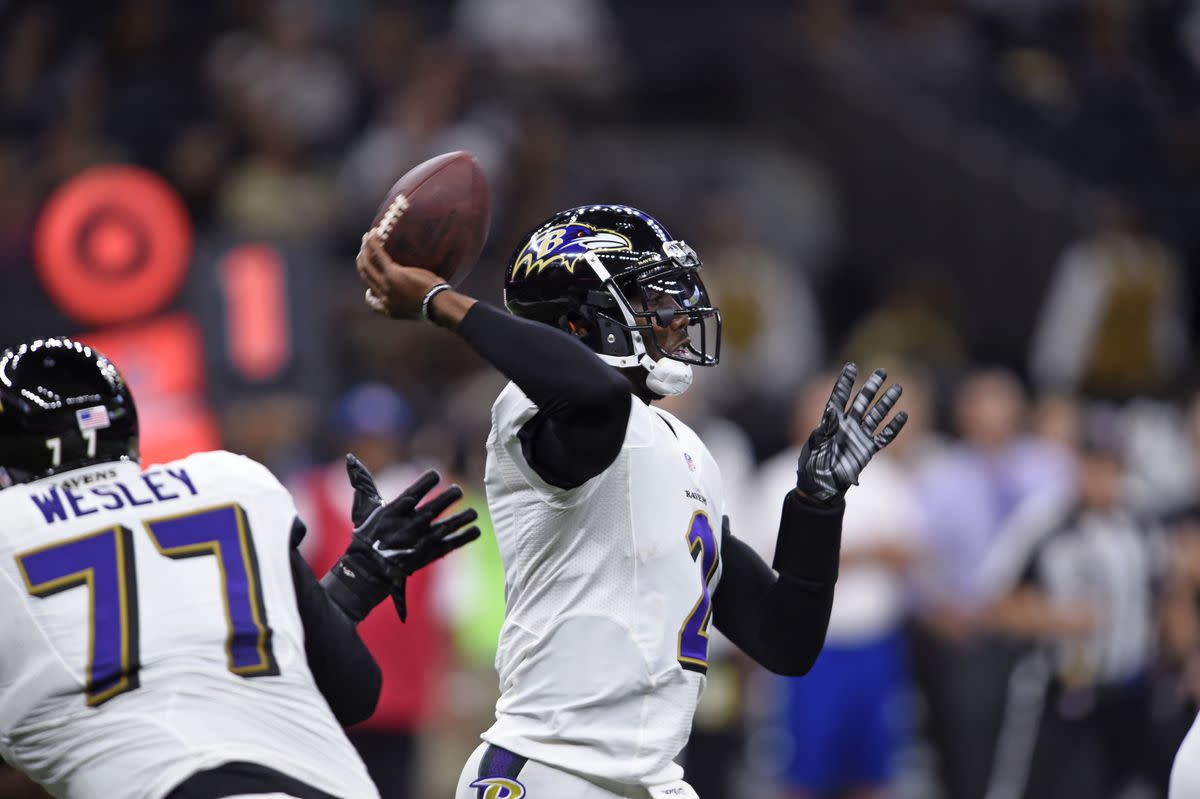 Baltimore Ravens Sign Journeyman QB Josh Johnson With Lamar Jackson