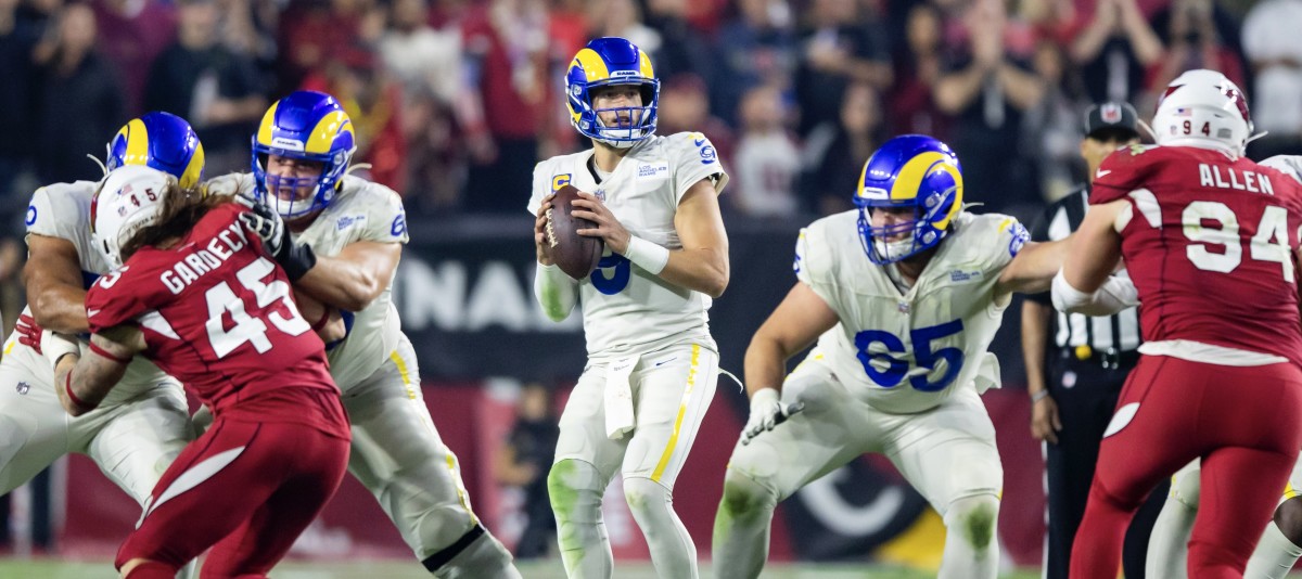 ESPN Presents and Surrounds the Monday Night Wild Card Matchup Between the  Arizona Cardinals and the Los Angeles Rams - ESPN Press Room U.S.