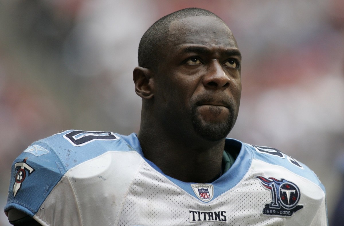 Tennessee Titans - On this day in 1999, the Titans select Florida DE Jevon  Kearse with the 16th overall pick in the NFL Draft.