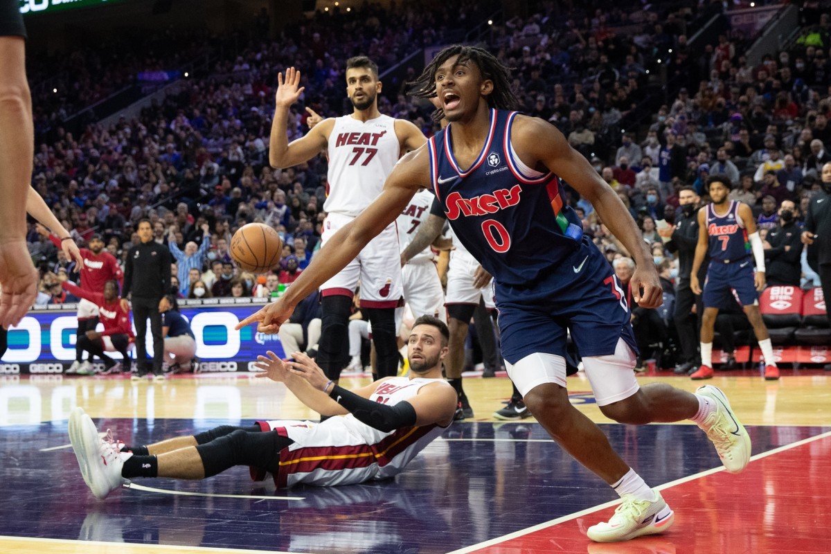 Sixers' Tyrese Maxey Limited at Practice Ahead of Pelicans Matchup ...