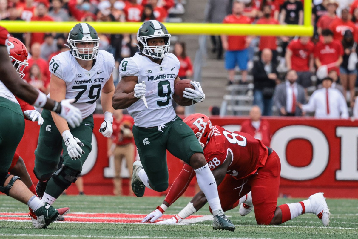 Michigan State posts farewell video for Kenneth Walker III - Sports ...