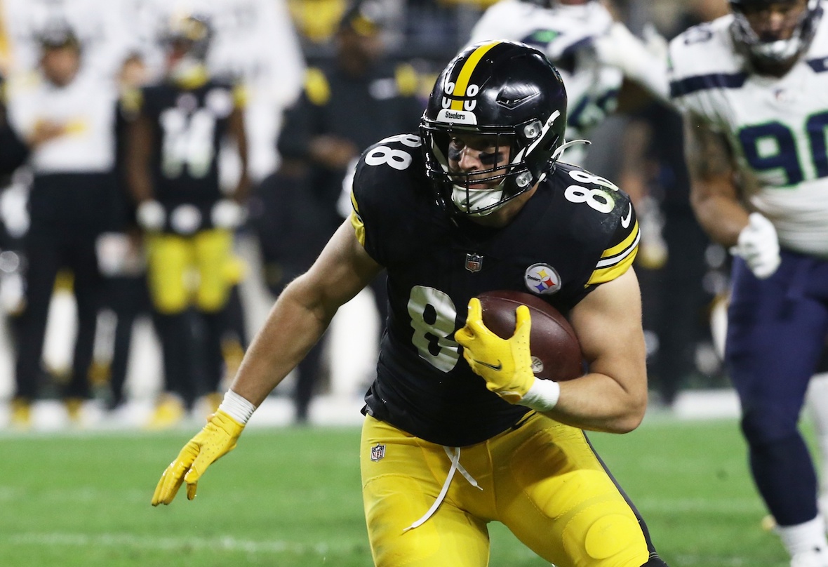 Mass. native and Steelers TE Pat Freiermuth focused on 'taking my game to  the next level' following standout rookie year in Pittsburgh 