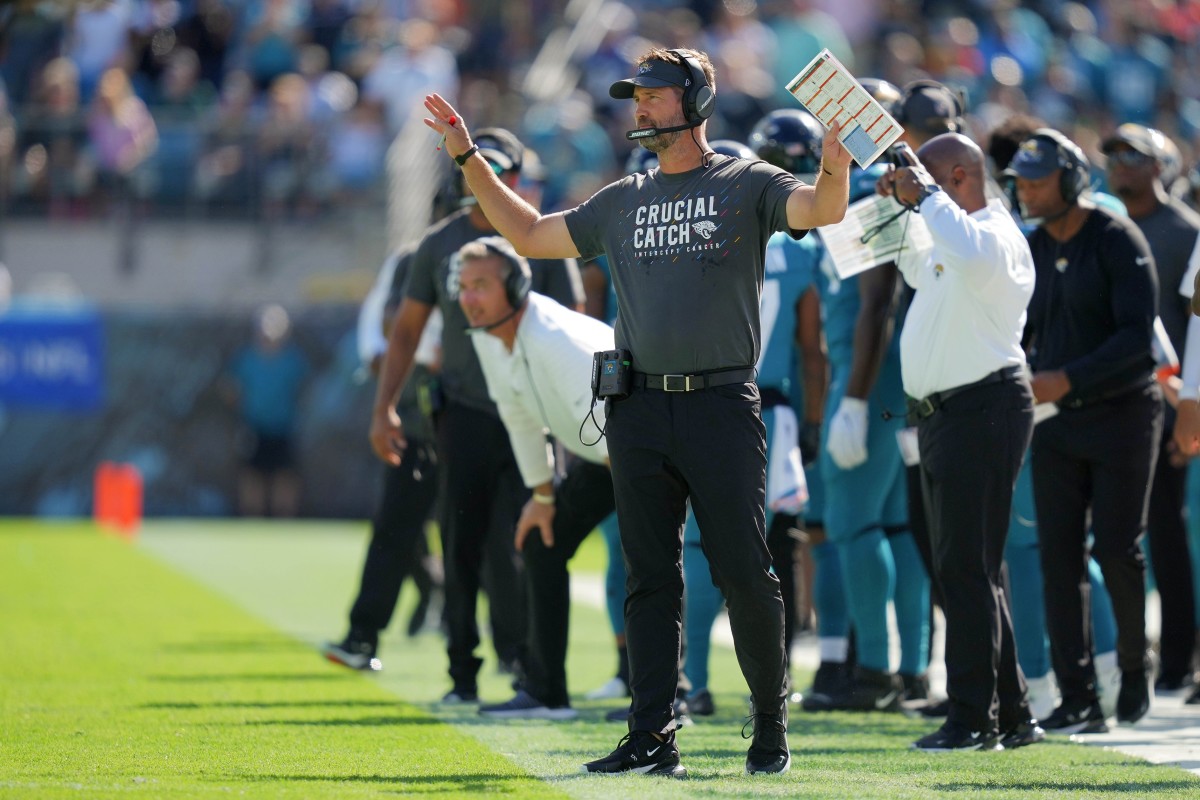 Jaguars' Brian Schottenheimer still feels Dad's love, coaching impact