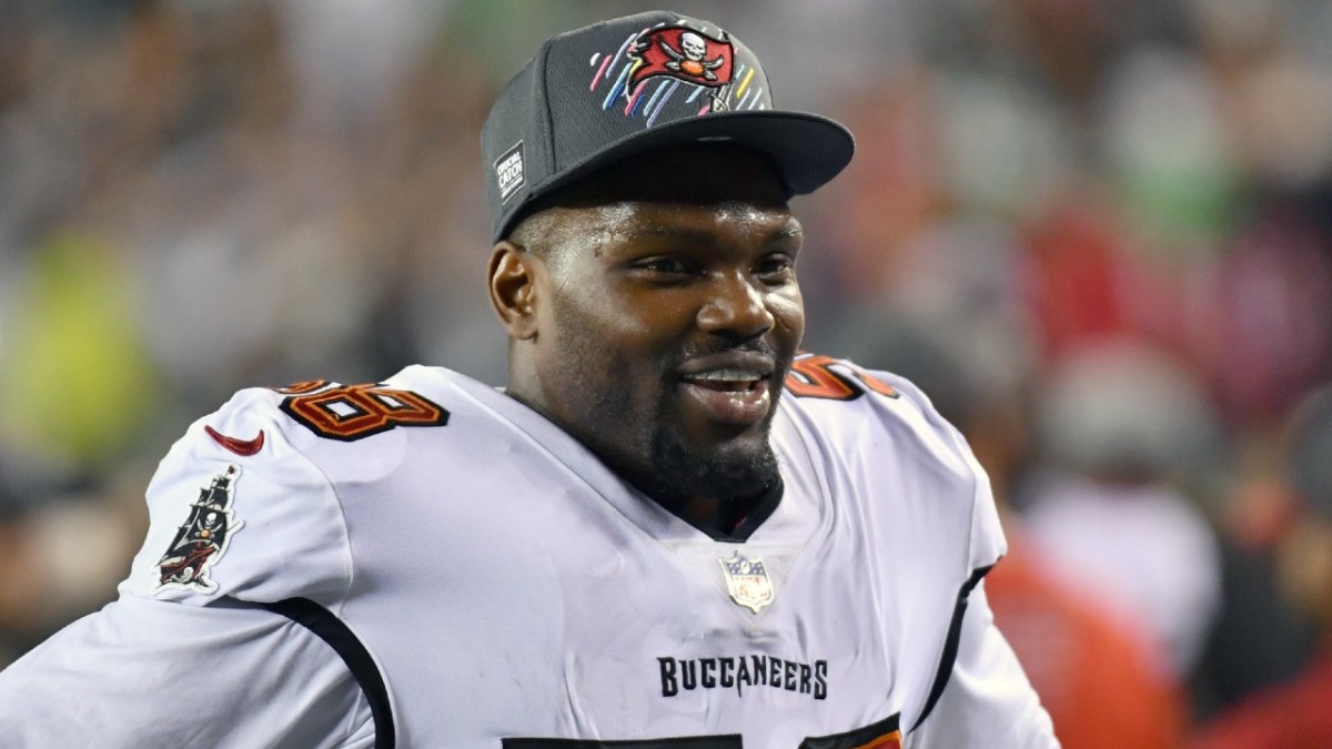 Shaquil Barrett Injures Knee, Ruled Out by Tampa Bay Buccaneers