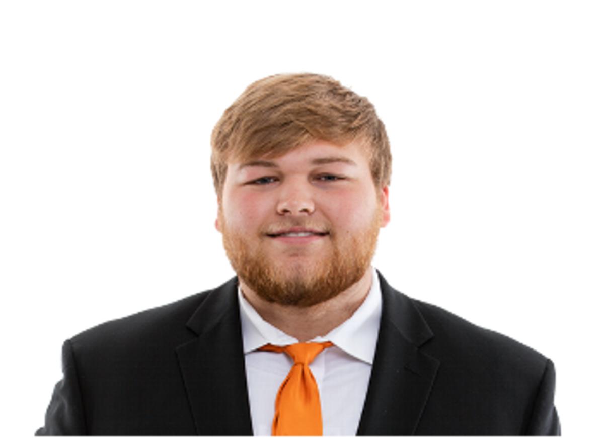 NFL Draft Profile: Cade Mays, Offensive Line, Tennessee Volunteers - Visit NFL  Draft on Sports Illustrated, the latest news coverage, with rankings for NFL  Draft prospects, College Football, Dynasty and Devy Fantasy