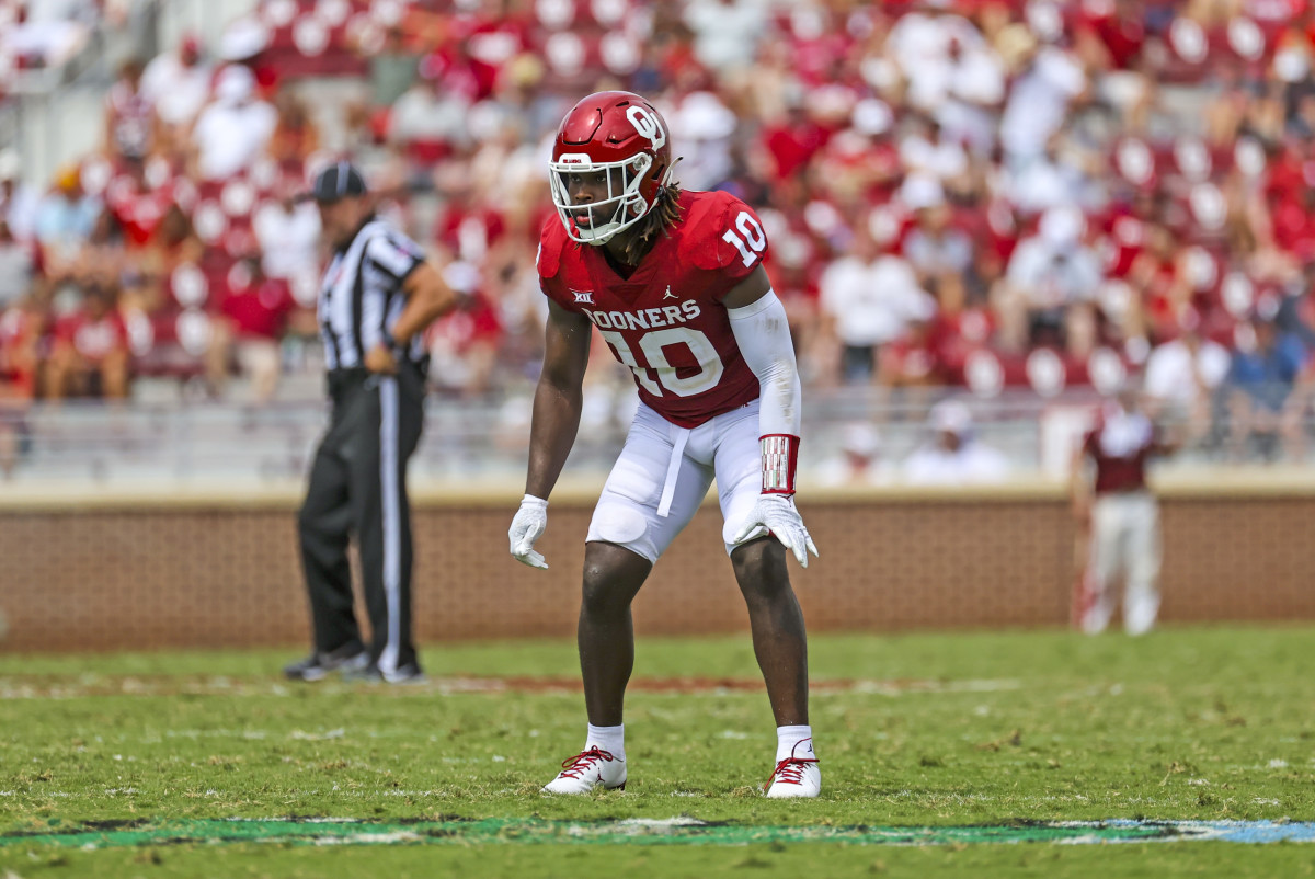 Oklahoma Sooners safety Pat Fields (10) in action during the game against the Tulane Green Wave.