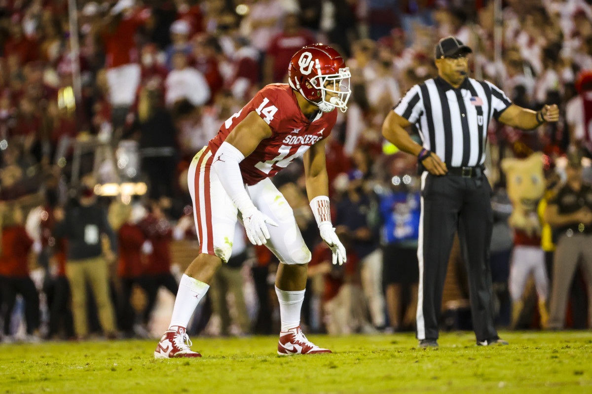 Oklahoma Sooners defensive end Reggie Grimes (14) in action against the TCU Horned Frogs.