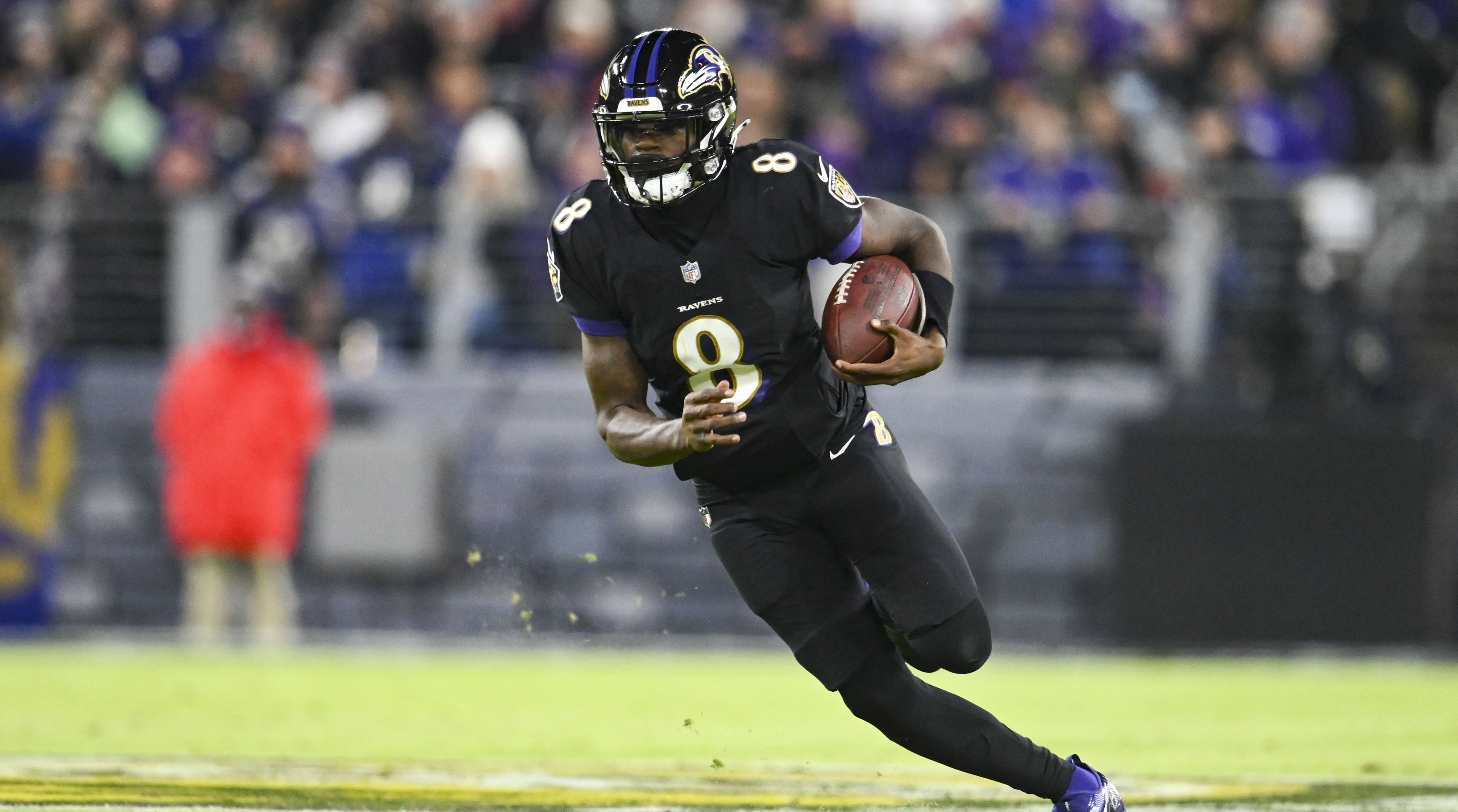 Lamar Jackson return: Injured Ravens QB limps in practice [Video ...