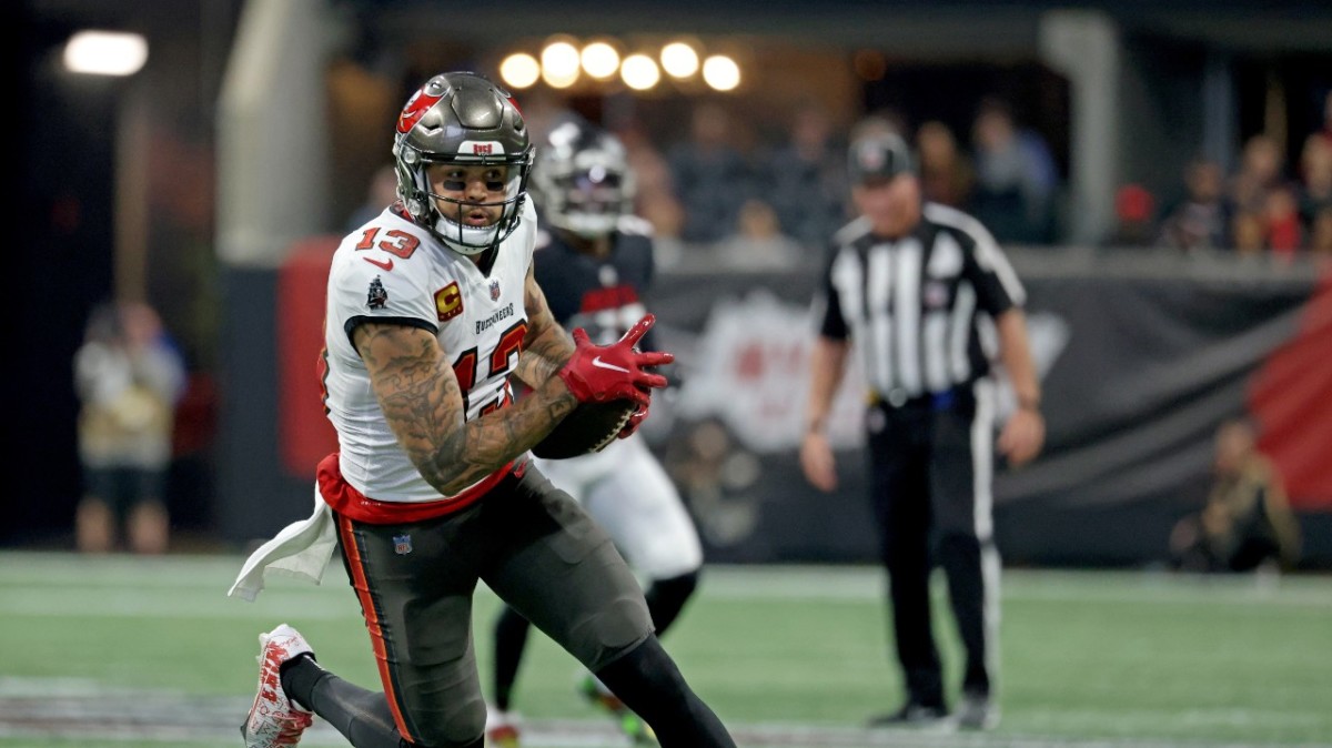 Bucs' Mike Evans off COVID-19/reserve list