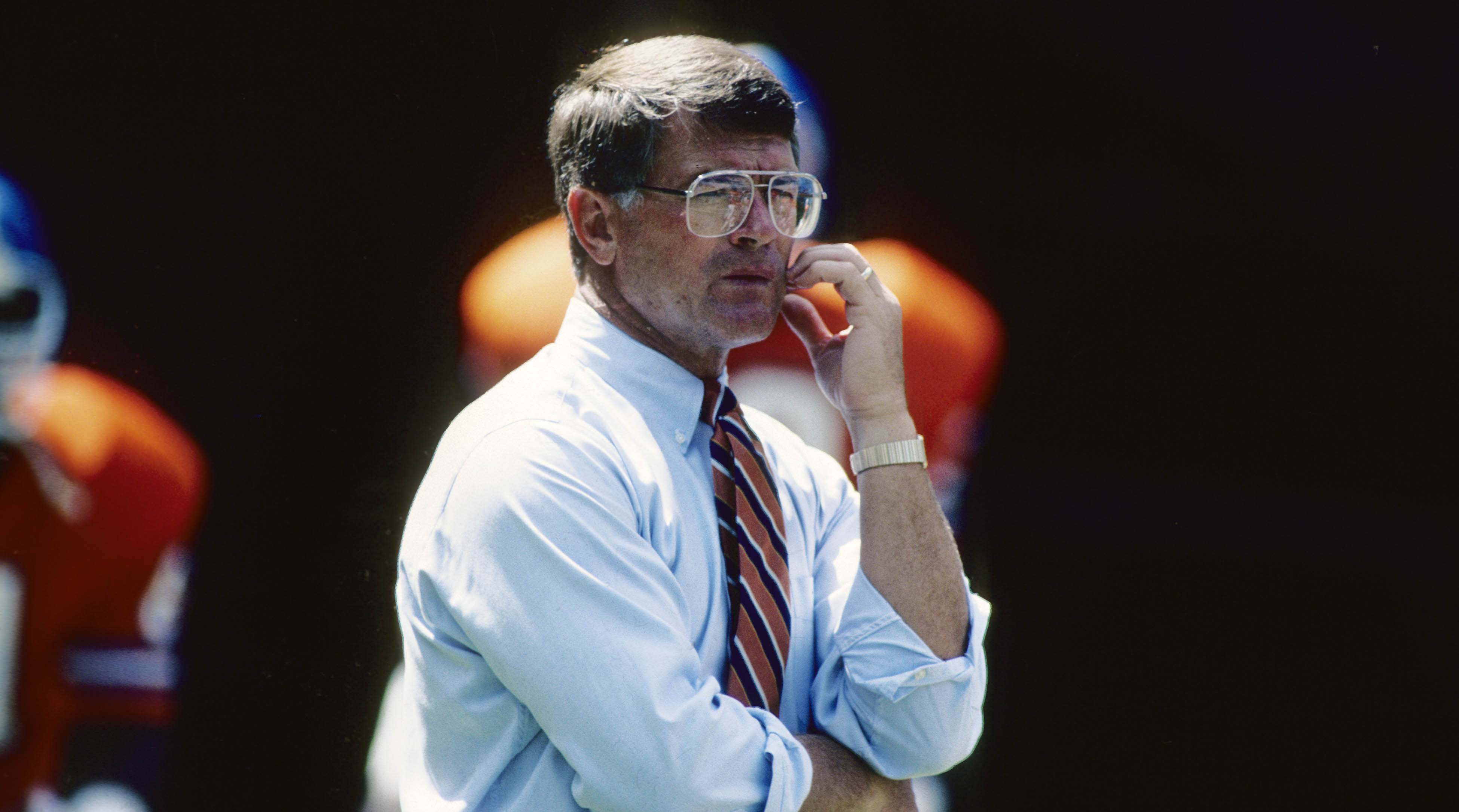 Who was former NFL Coach Dan Reeves and what was his cause of death?