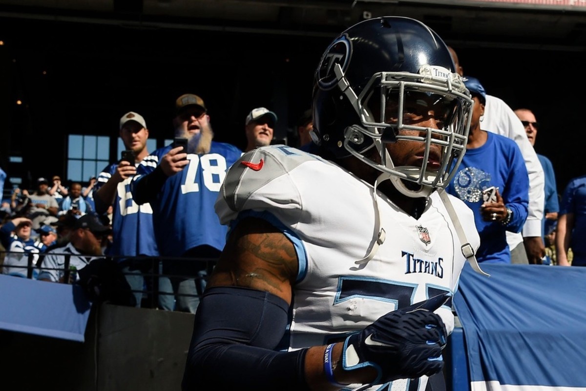 Tennessee Titans running back Derrick Henry (22) leaves the field