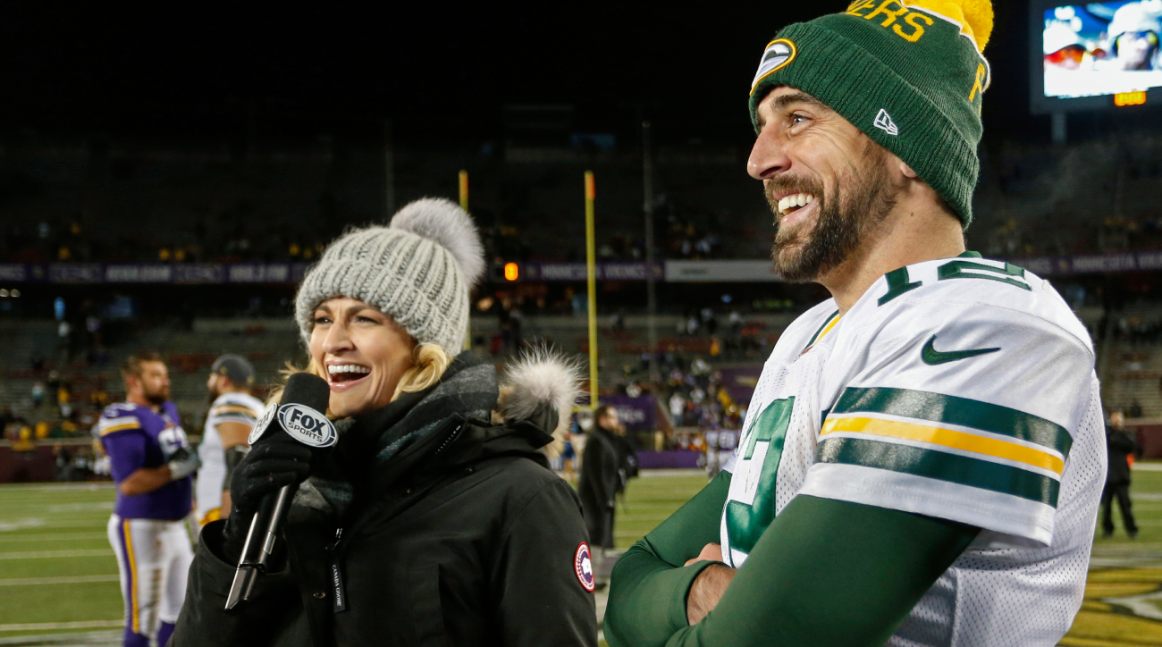 Aaron Rodgers addresses Erin Andrews hug after distanced interview - Sports  Illustrated