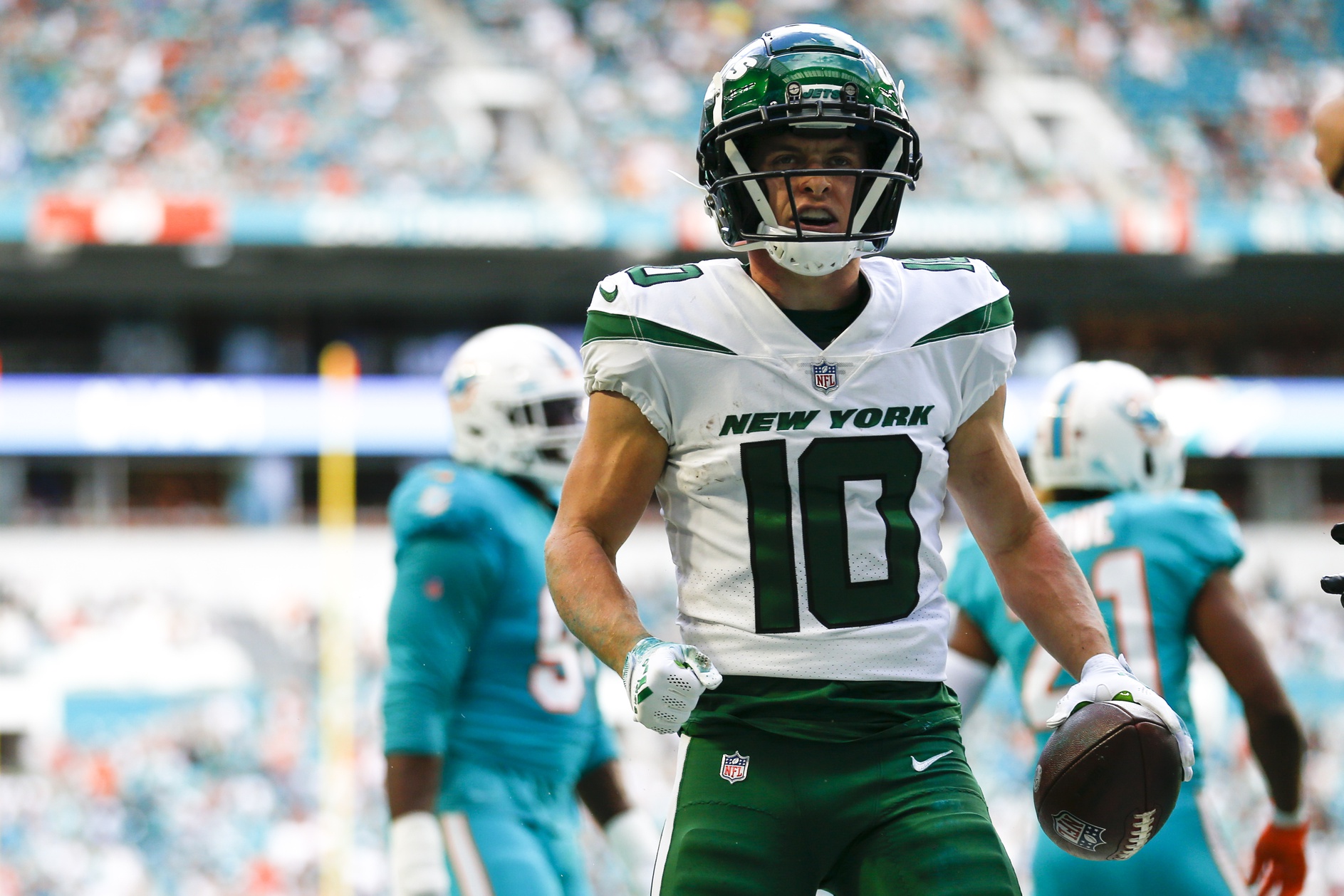 New York Jets place wide receiver Braxton Berrios on injured