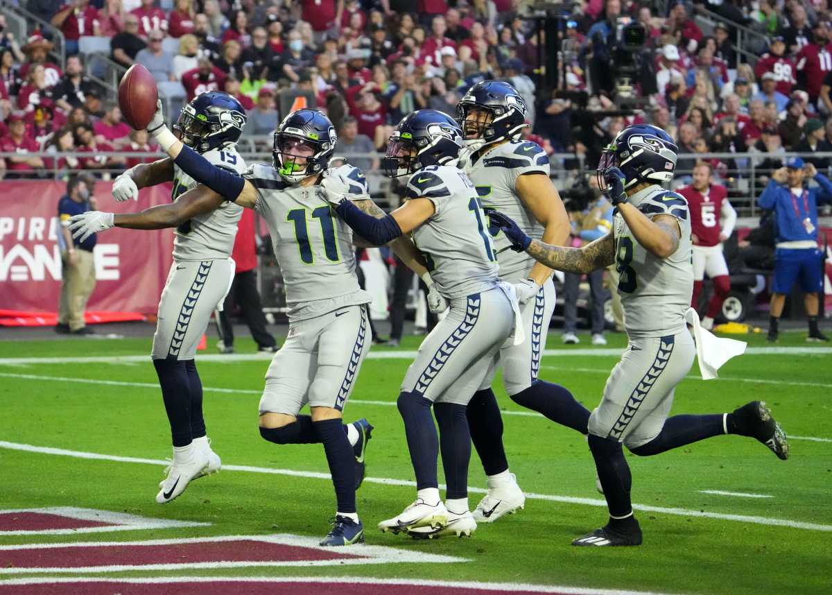 5 Key Moments That Led to Seahawks' Shootout Win vs. Cardinals Sports