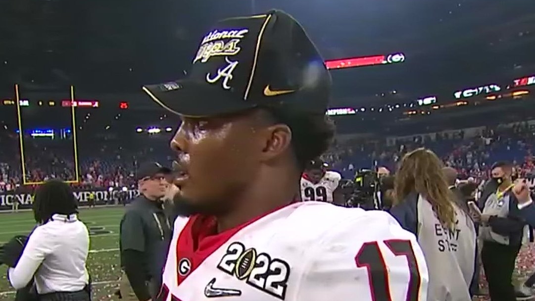 Nakobe Dean: Georgia LB accidentally wears Alabama national champions hat -  Sports Illustrated