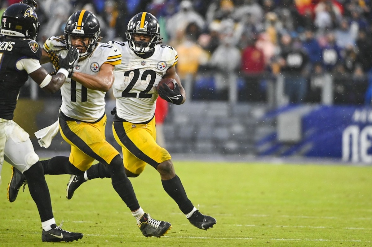 Pittsburgh Steelers Open Wildcard Week With Three Injuries - Sports ...