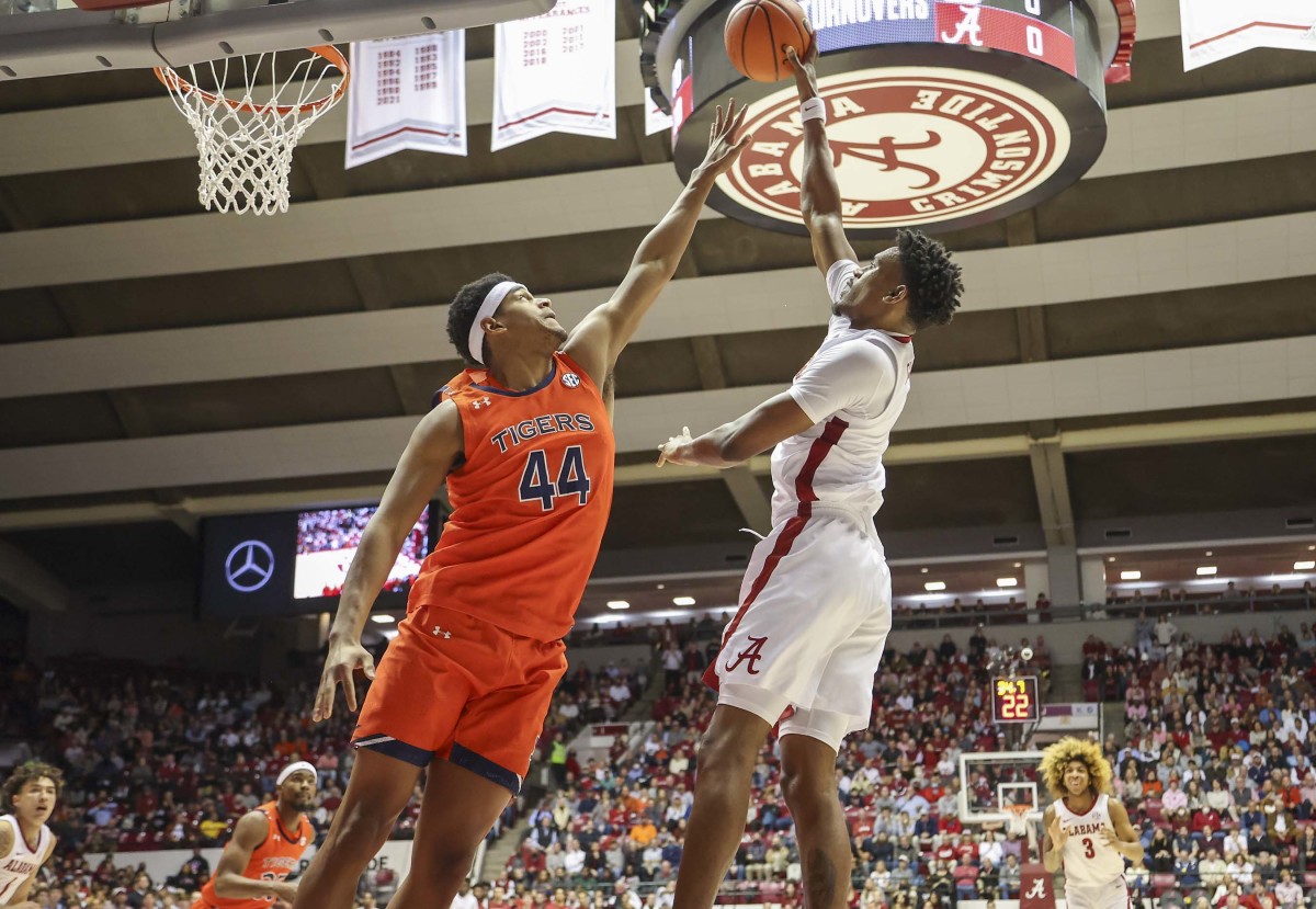 How To Watch Alabama Basketball At No 1 Auburn Sports Illustrated Alabama Crimson Tide News 6365