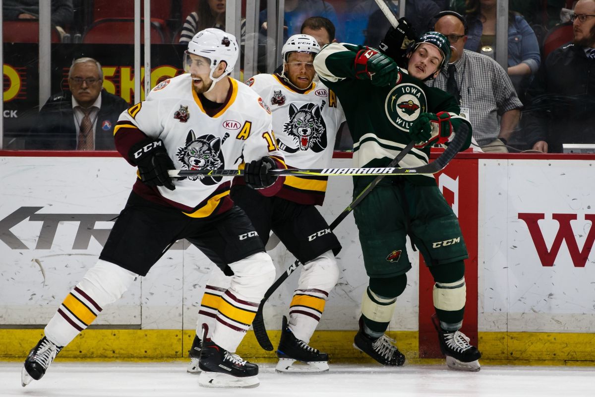 Milwaukee Admirals Archives - Chicago Wolves