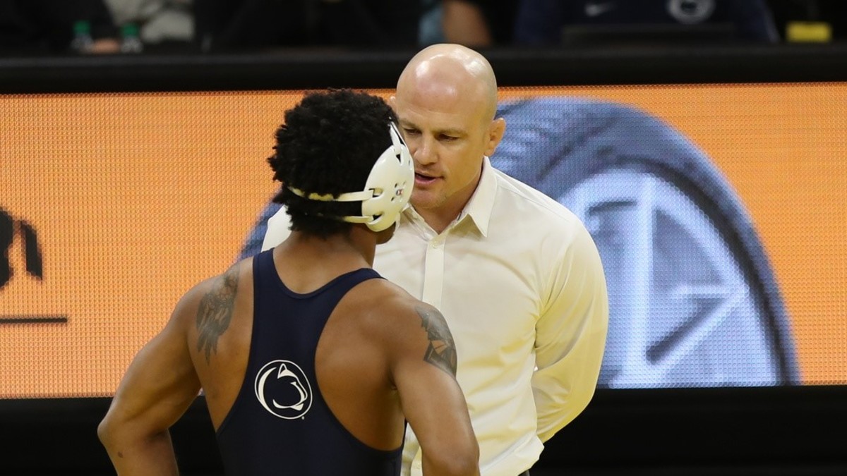 Cael Sanderson shares the time Bills coach Sean McDermott showed