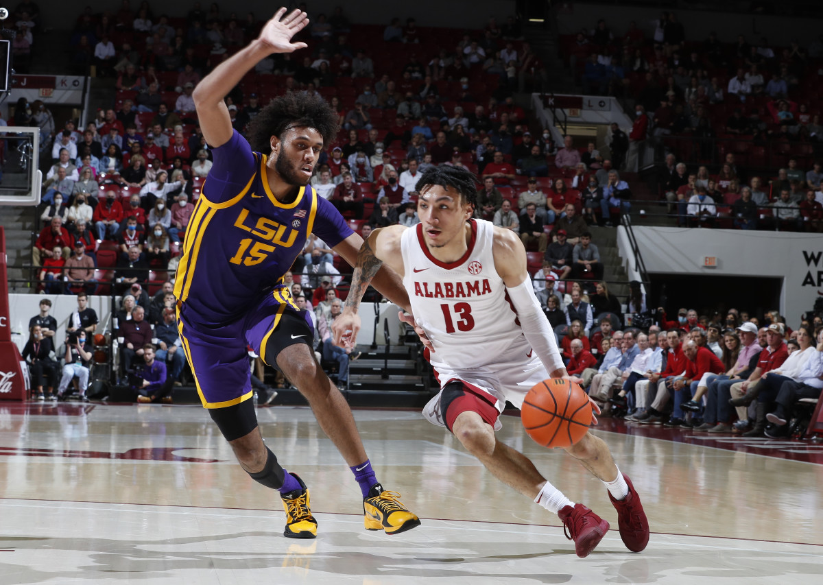 Jahvon Quinerly vs. LSU