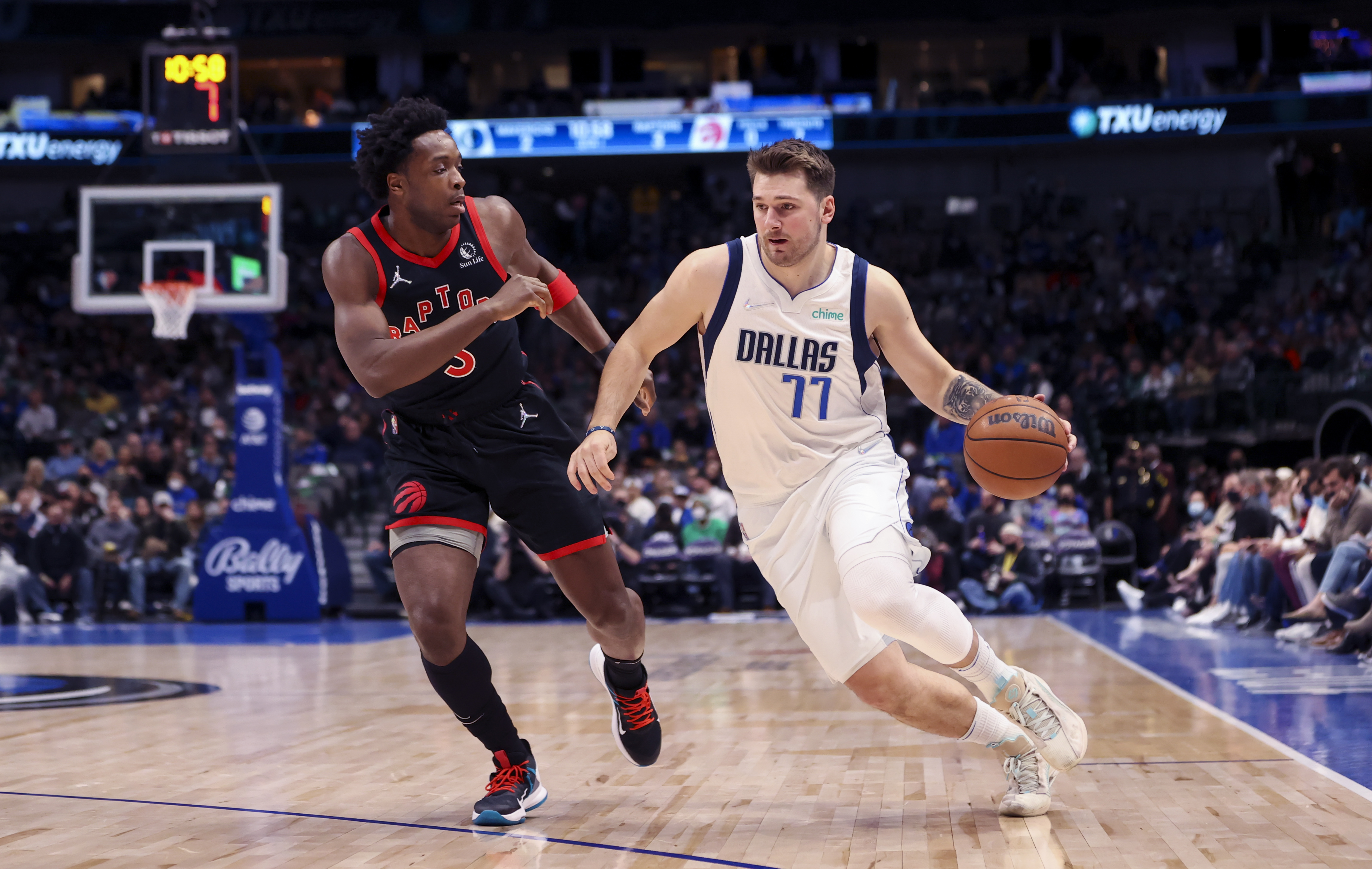 Mavs LIVE Updates FINAL Dallas 102, Toronto 98 Sports Illustrated