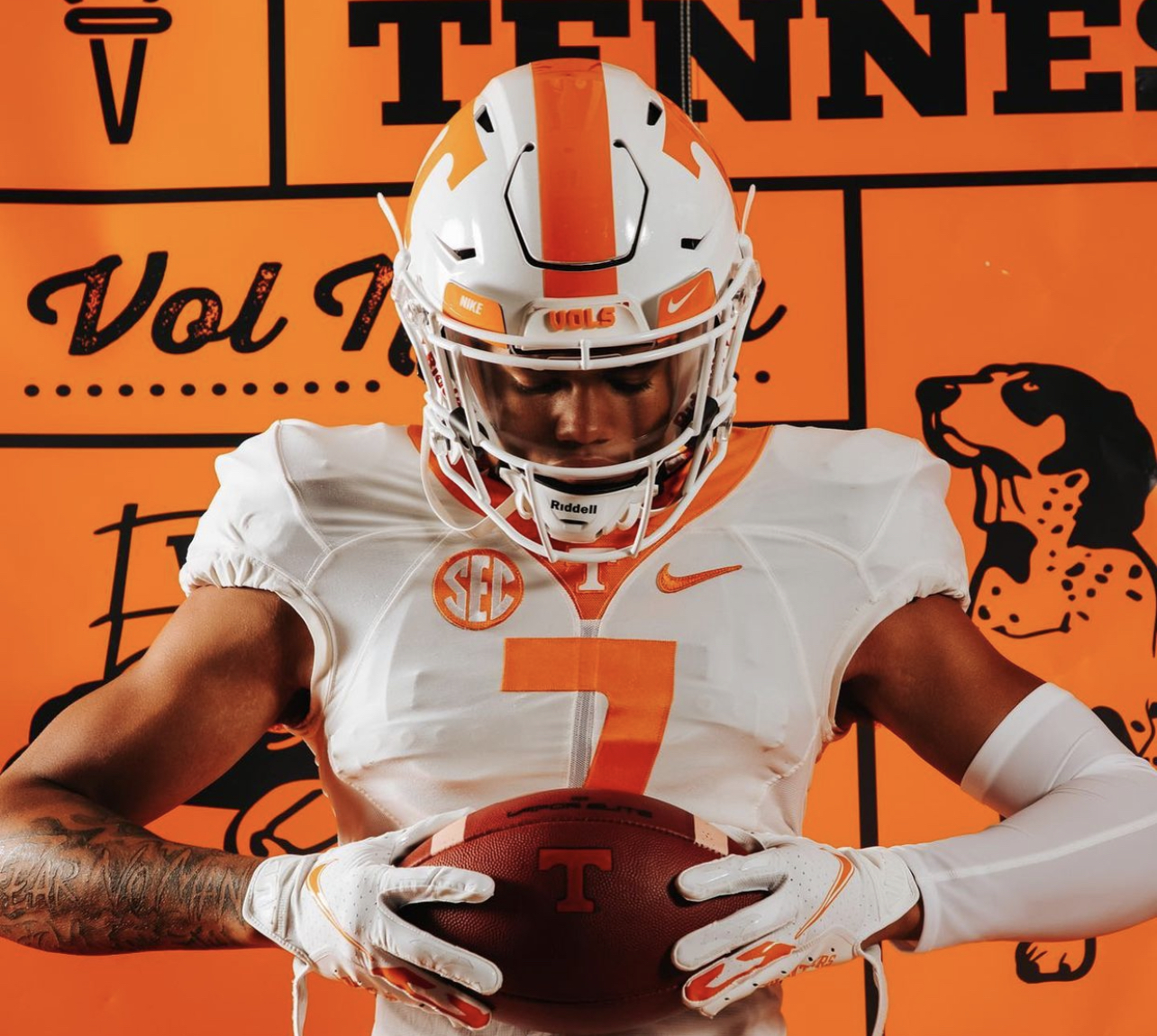 Highly Sought After WR Devin Hyatt Goes In-Depth On Tennessee Vols ...