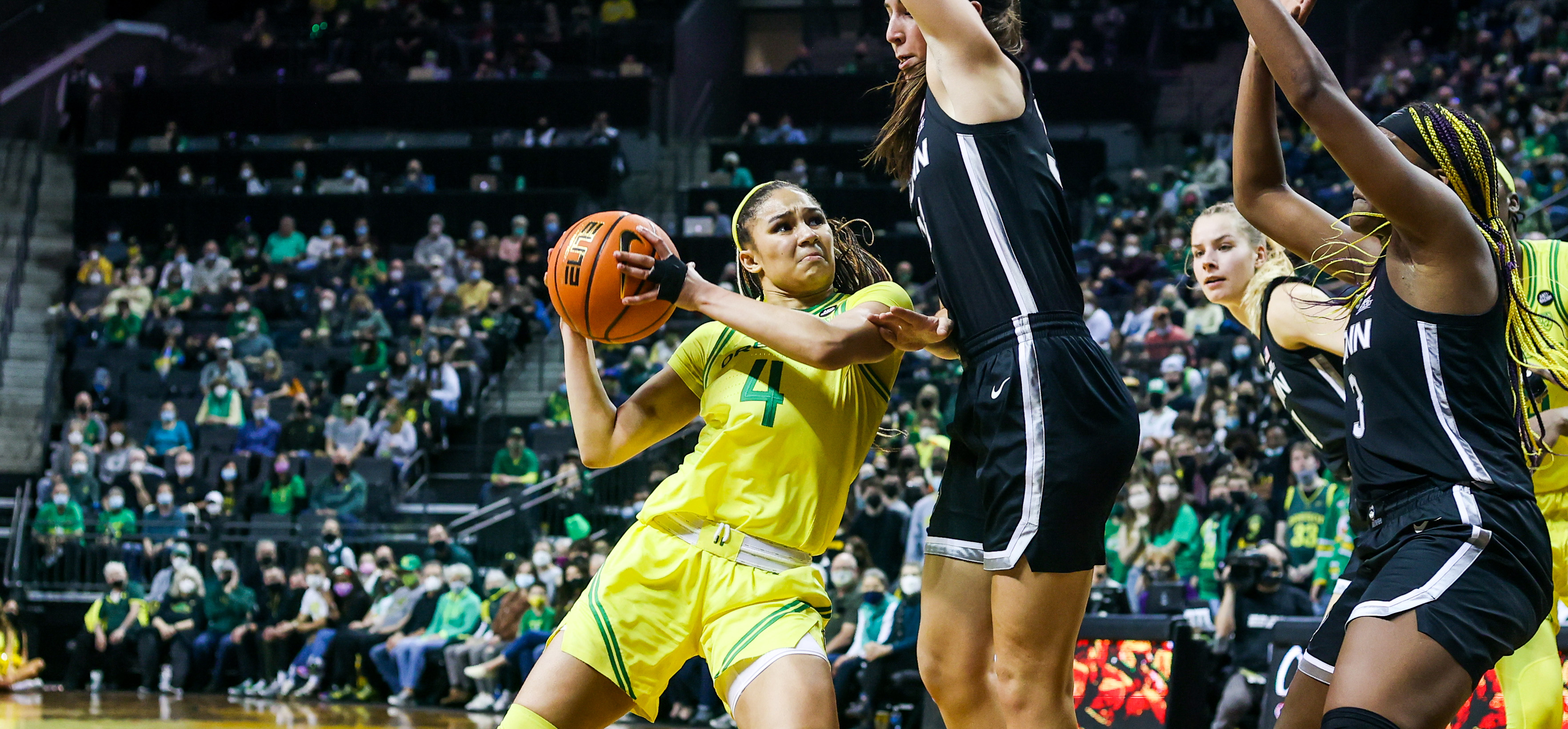 Oregon Ducks Women S Basketball Jumps Back Into Ap Poll At No 19