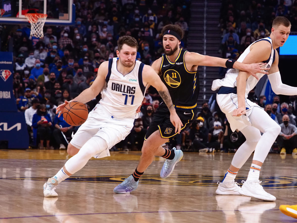 LOOK: Top Orlando Magic Rookie Wearing New Luka Doncic Shoes - Sports  Illustrated Dallas Mavericks News, Analysis and More