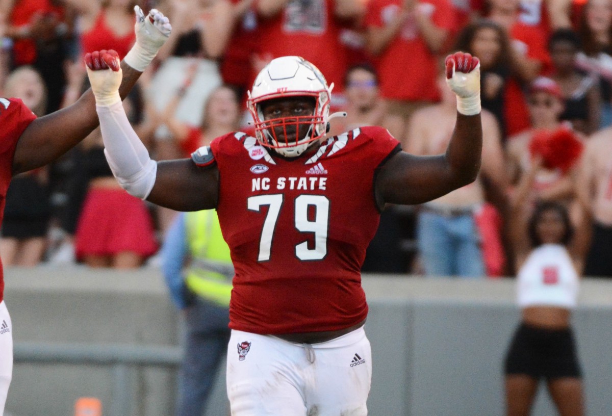 2022 NFL Mock Draft: Offensive Tackles Dominate Top of First Round - Visit NFL  Draft on Sports Illustrated, the latest news coverage, with rankings for NFL  Draft prospects, College Football, Dynasty and