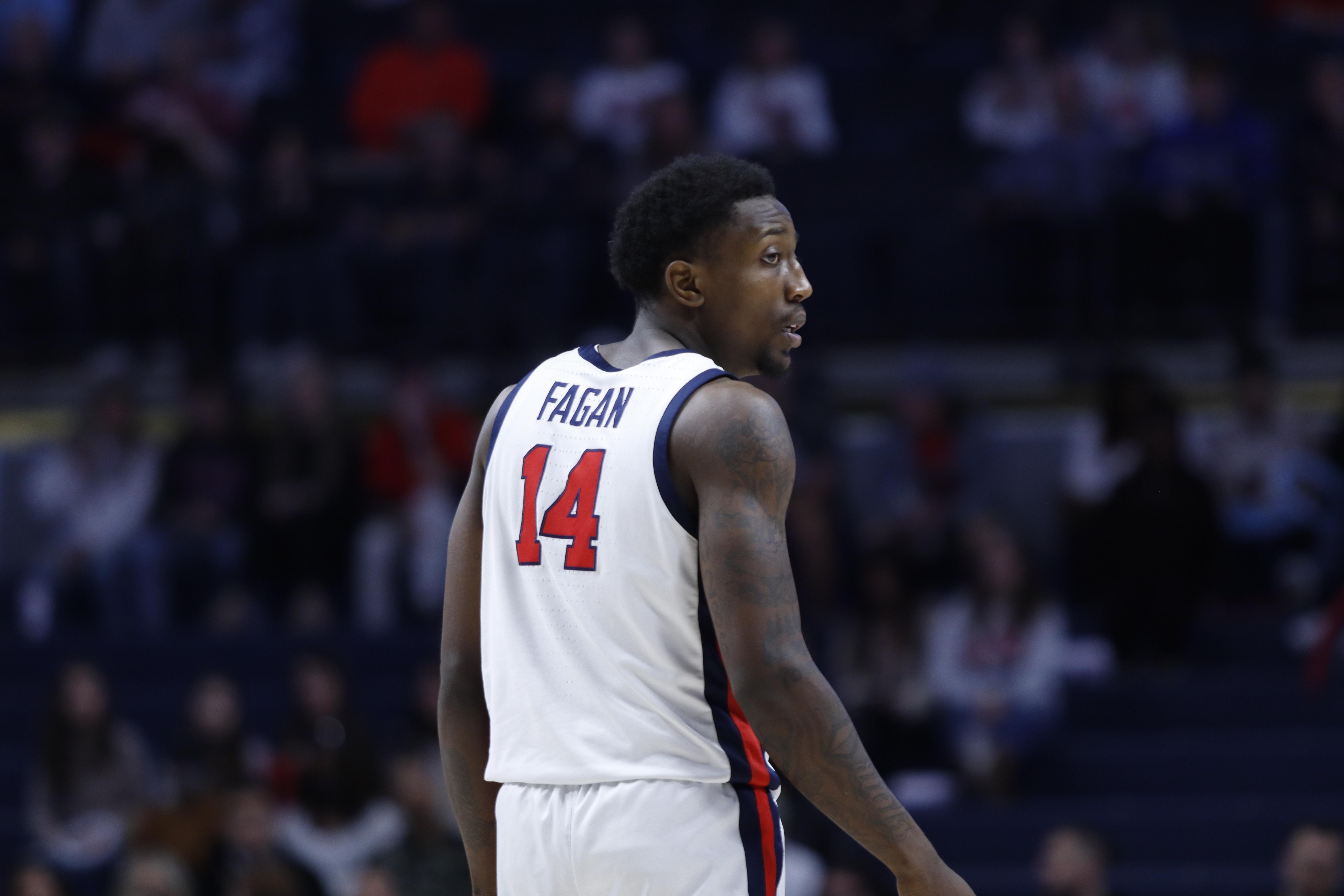 Ole Miss Basketball Falls On The Road To Florida In Overtime The Grove Report Sports