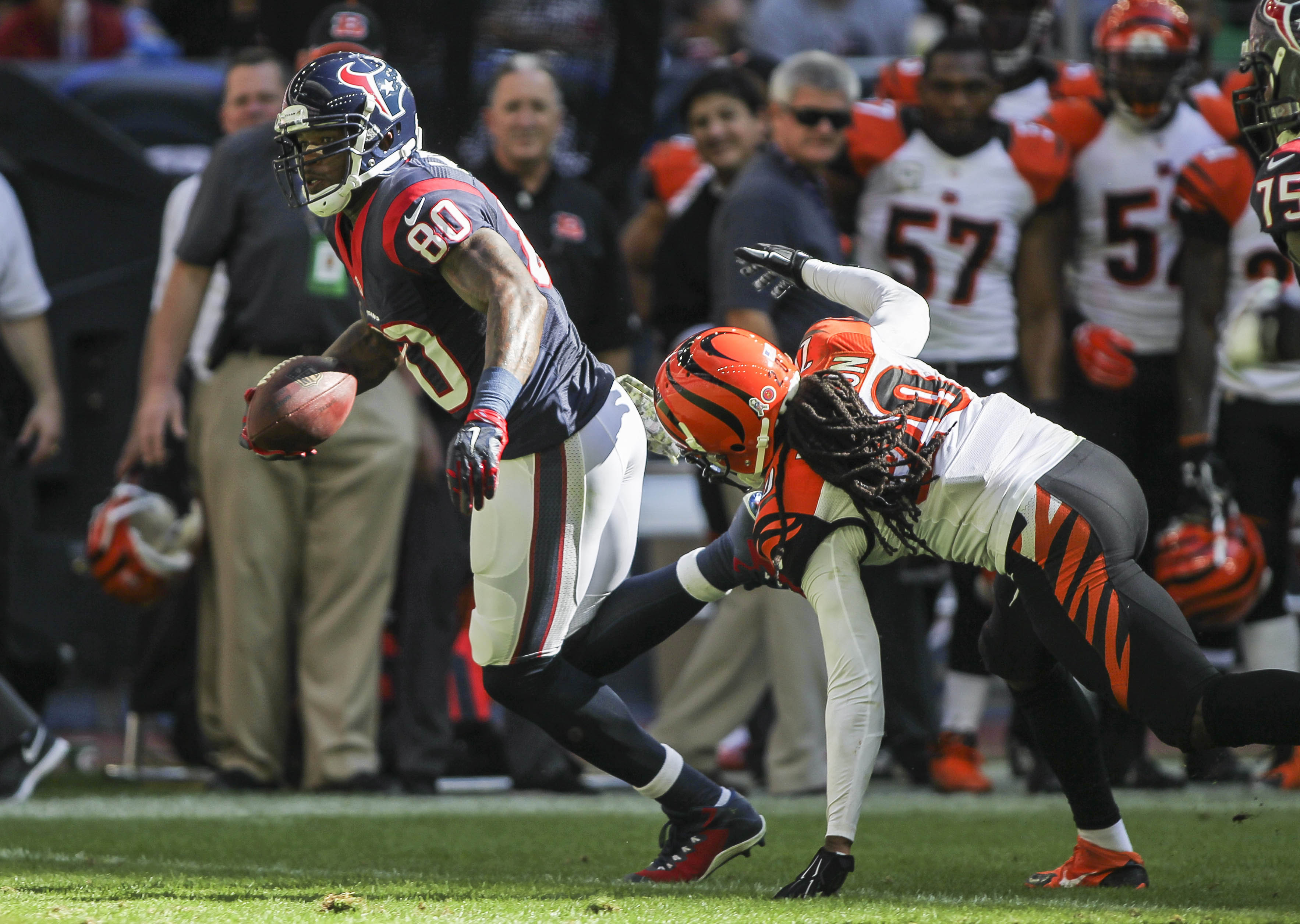 Texans officially release Andre Johnson