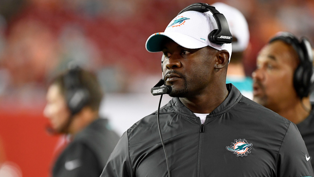 NFL Black Monday: Dolphins fire Brian Flores; Bears, Vikings part