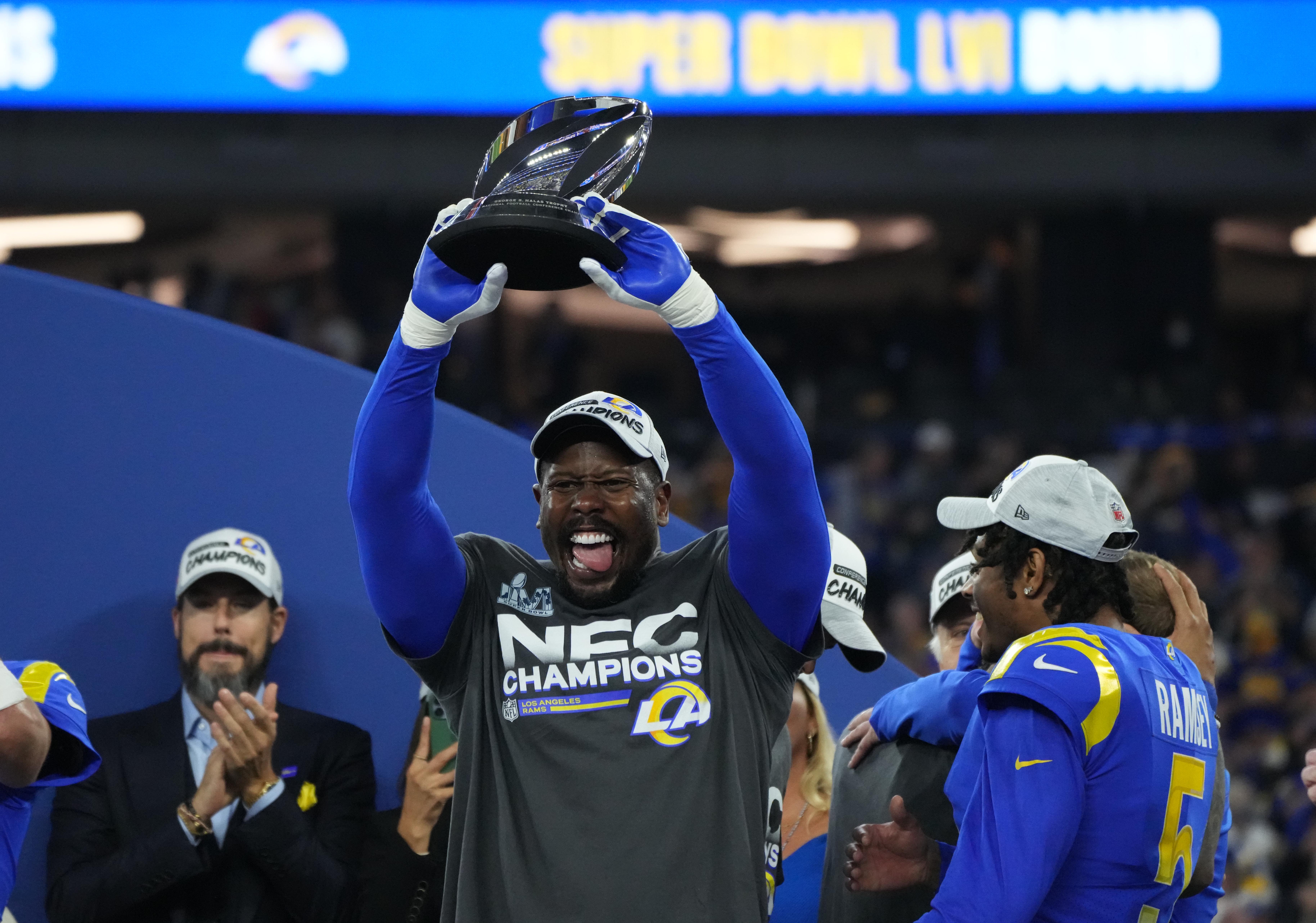 As Rams prepare for Super Bowl LVI, outside linebacker Von Miller draws on  experience with former team to help guide current team