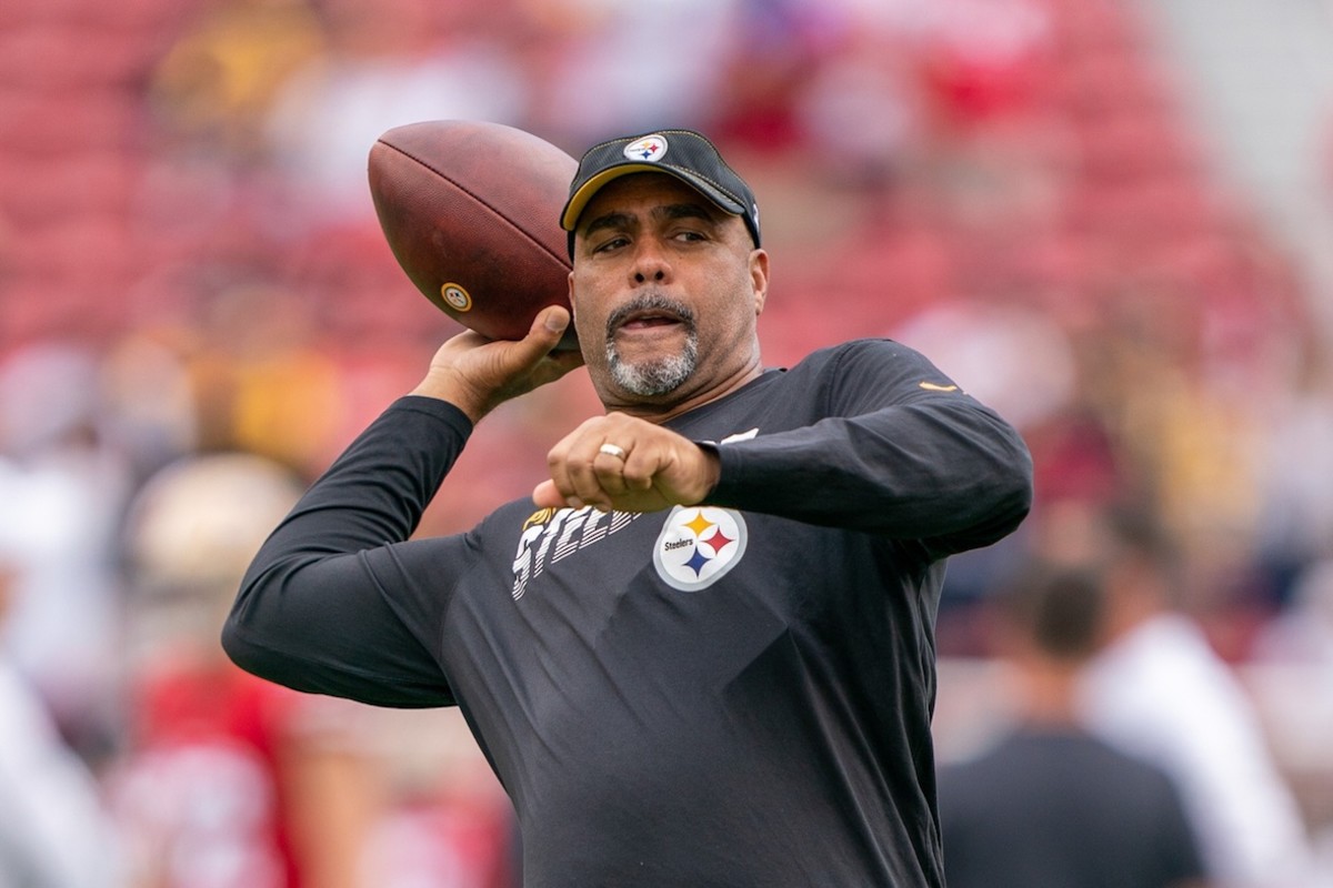 Steelers Defensive Coordinator Teryl Austin Addressed The Alarming