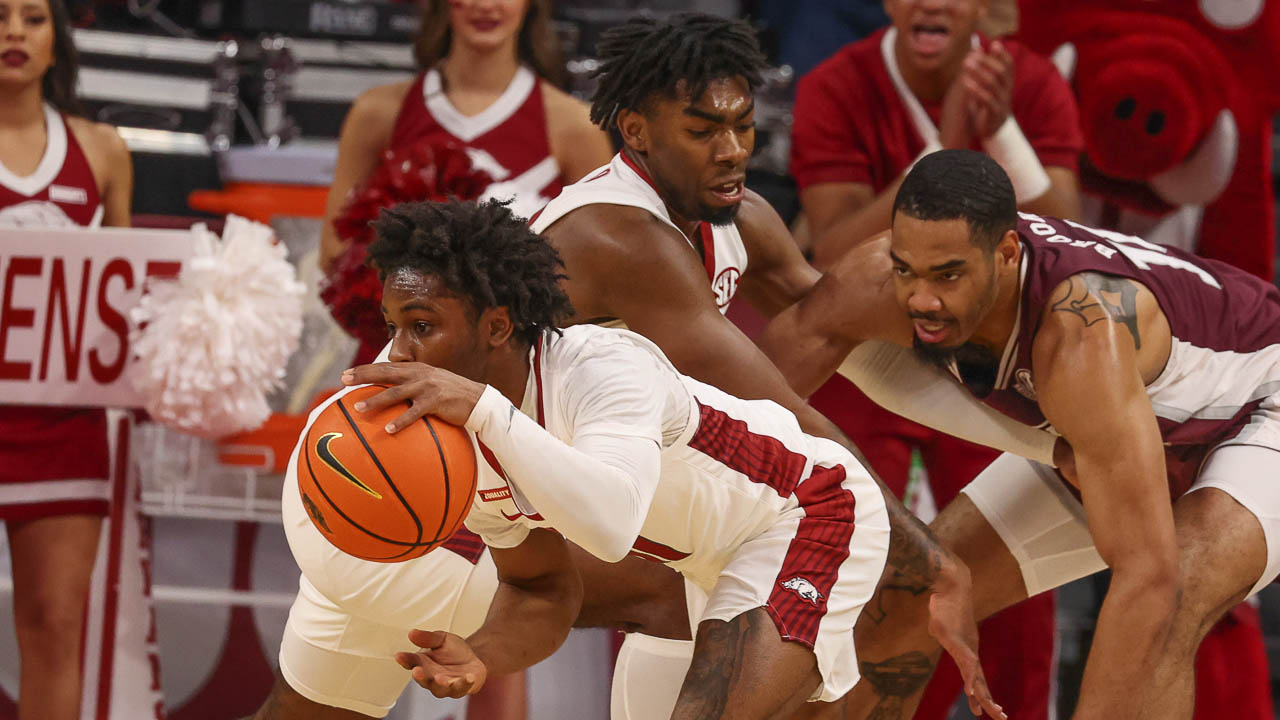 Watch Hogs Players Chris Lykes Jaylin Williams Postgame Sports Illustrated All Hogs News 5245