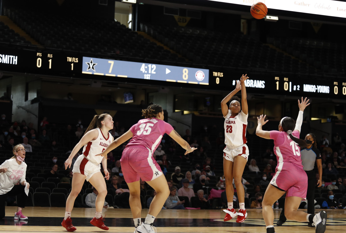 020622_WBB_DavisBr_Vandy_EP00107