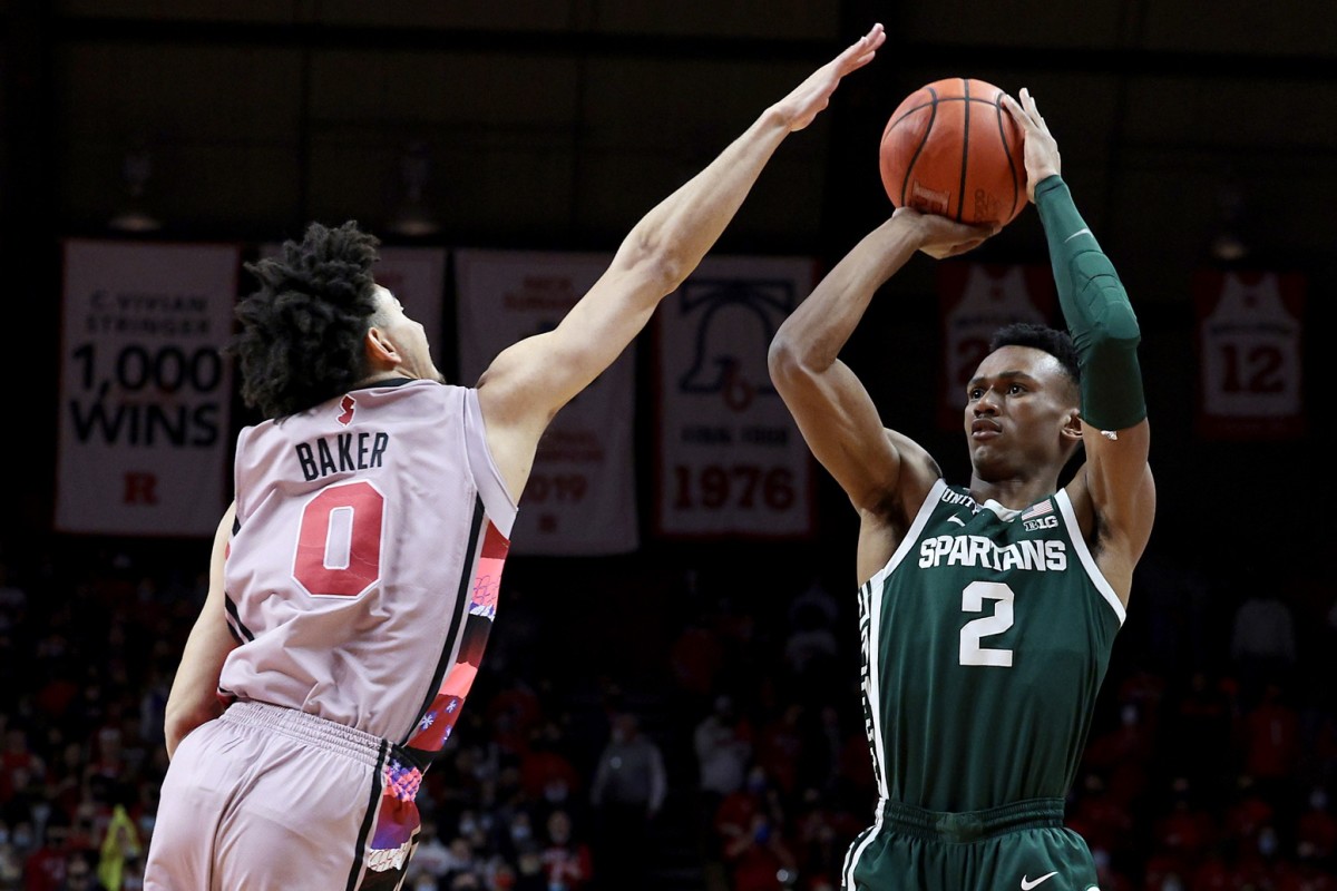 Michigan State Men's Basketball Falls To No. 17 In Latest AP Poll ...