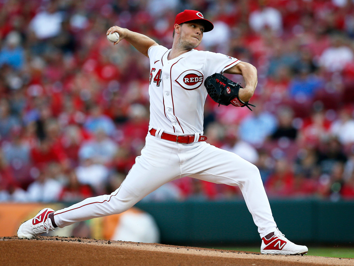 Cincinnati Reds starting pitcher Sonny Gray (54) throws a pitch in the first inning of the MLB National League game between the Cincinnati Reds and the Pittsburgh Pirates at Great American Ball Park in downtown Cincinnati on Thursday, Aug. 5, 2021. The Reds led 7-4 in the seventh inning.