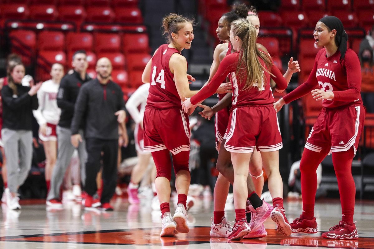 Guard Ali Patberg leads Hoosier Women's Basketball to a Monstrous ...