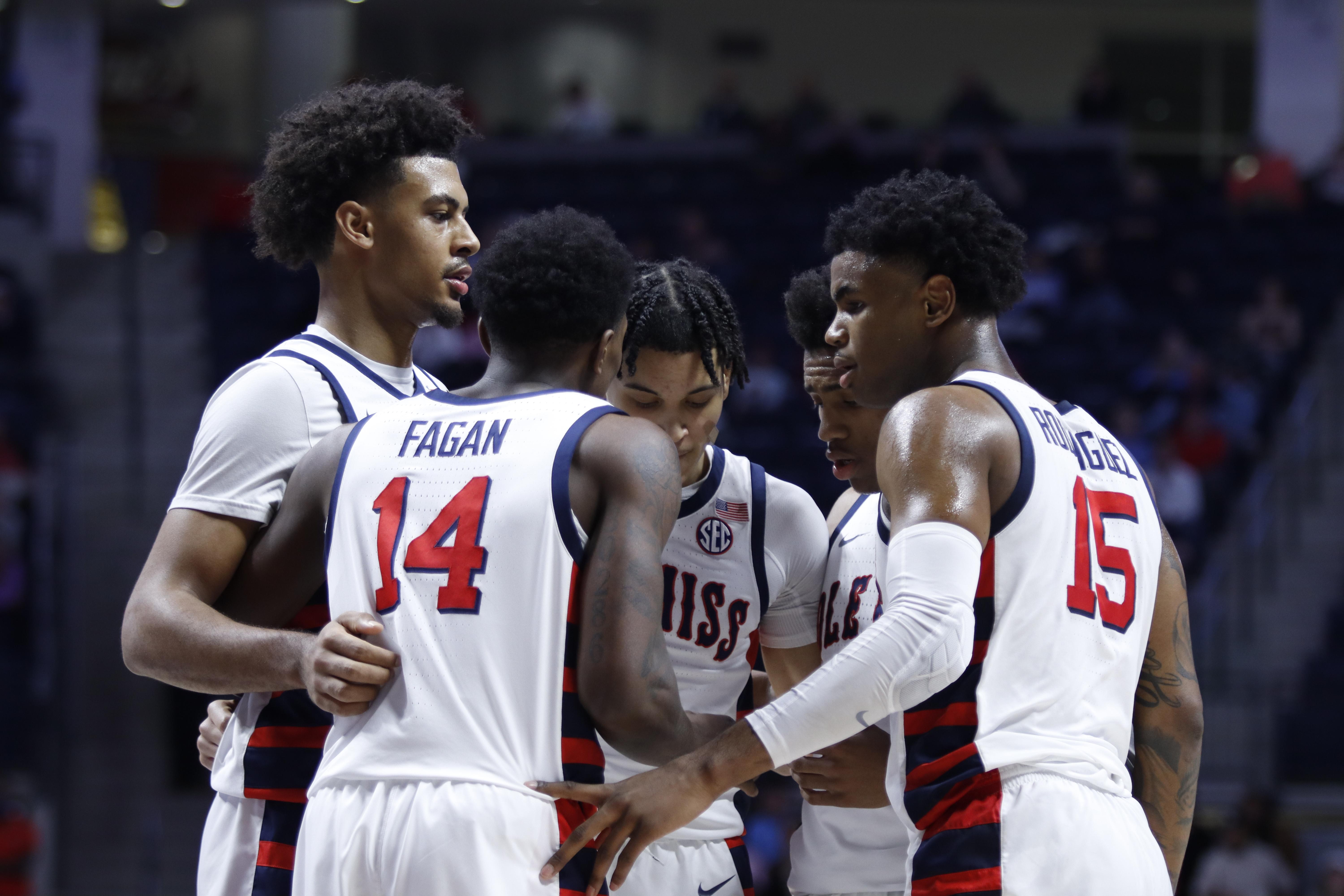 Ole Miss Rebels Forwards Jaemyn Brakefield, Jayveous McKinnis Are ...