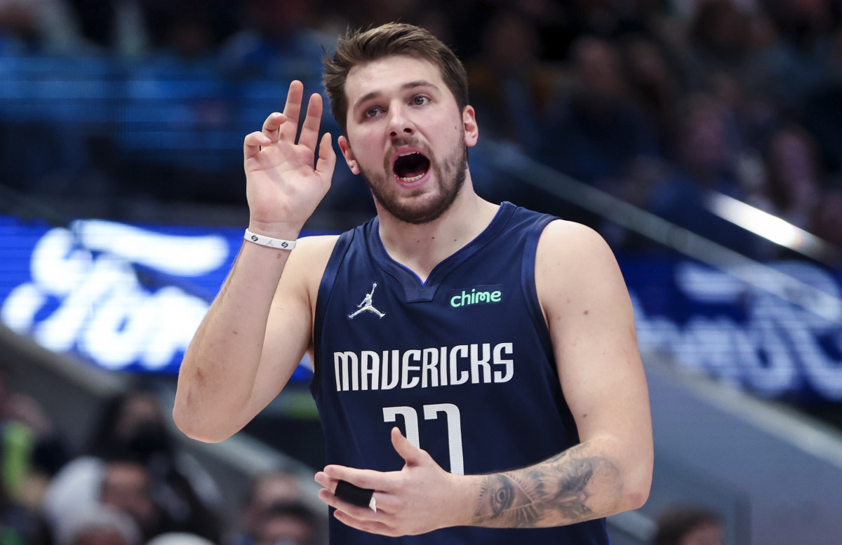 The best Dallas Maverick jersey is one of their first designs - Mavs  Moneyball