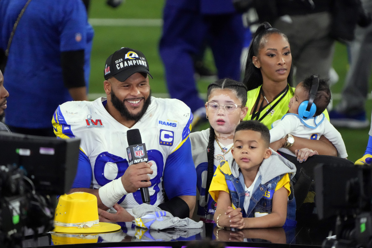 Trendsetter: Los Angeles Rams DT Aaron Donald's Wife Gets Custom Super Bowl  Ring - Sports Illustrated LA Rams News, Analysis and More